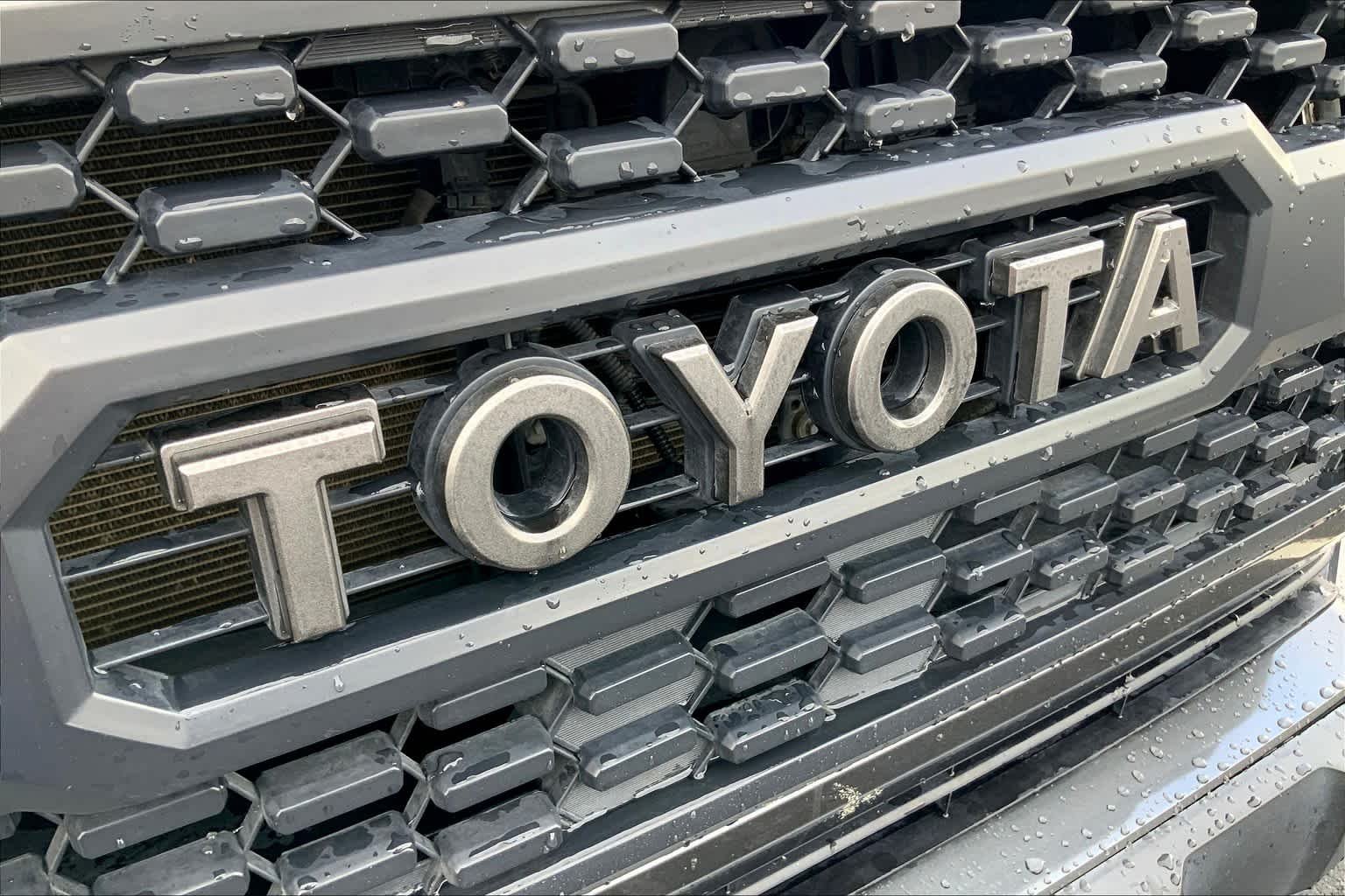 Used 2016 Magnetic Gray Metallic Toyota TRD Off Road image 30
