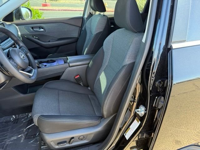 2022 Nissan Rogue SV - Photo 30
