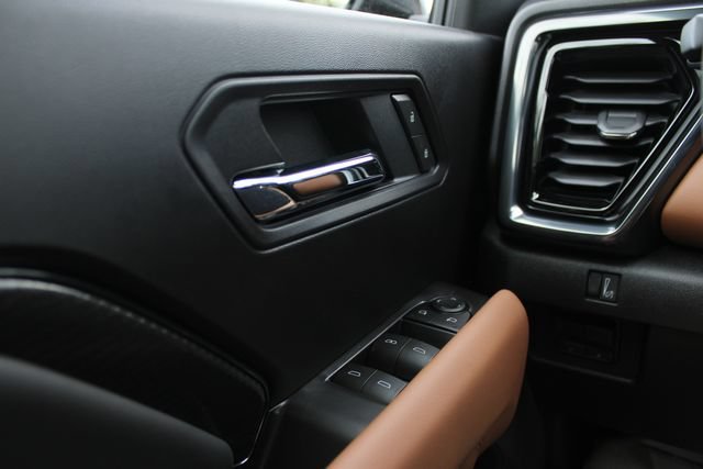 2026 GMC Canyon AT4 - Photo 12