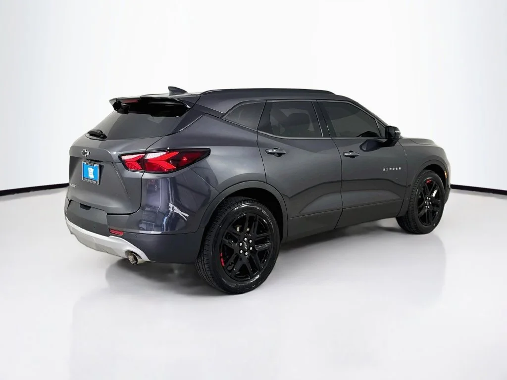 Used 2021 Iron Gray Metallic Chevrolet LT image 8