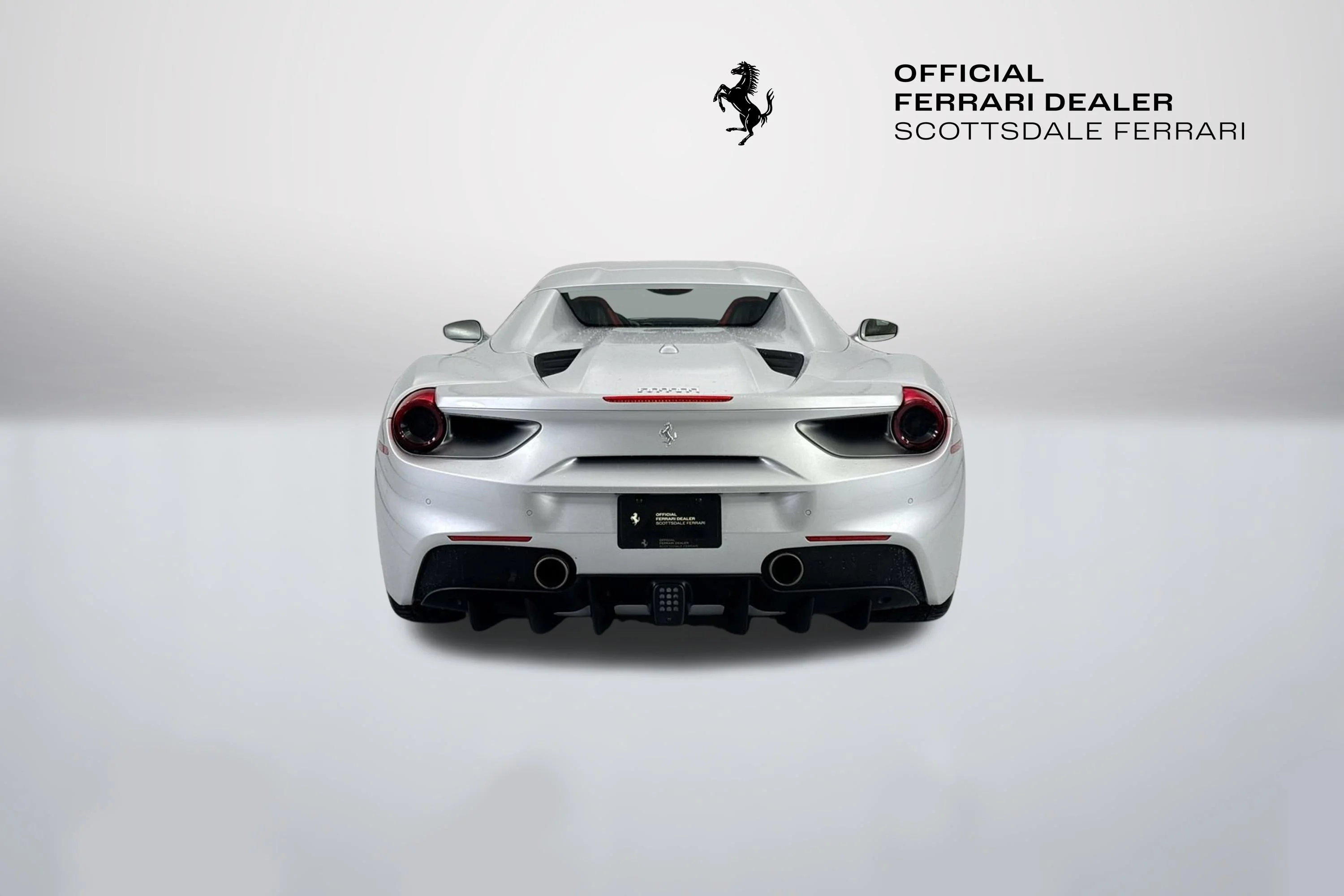Used 2018 Argento Nurburgring Ferrari  image 14