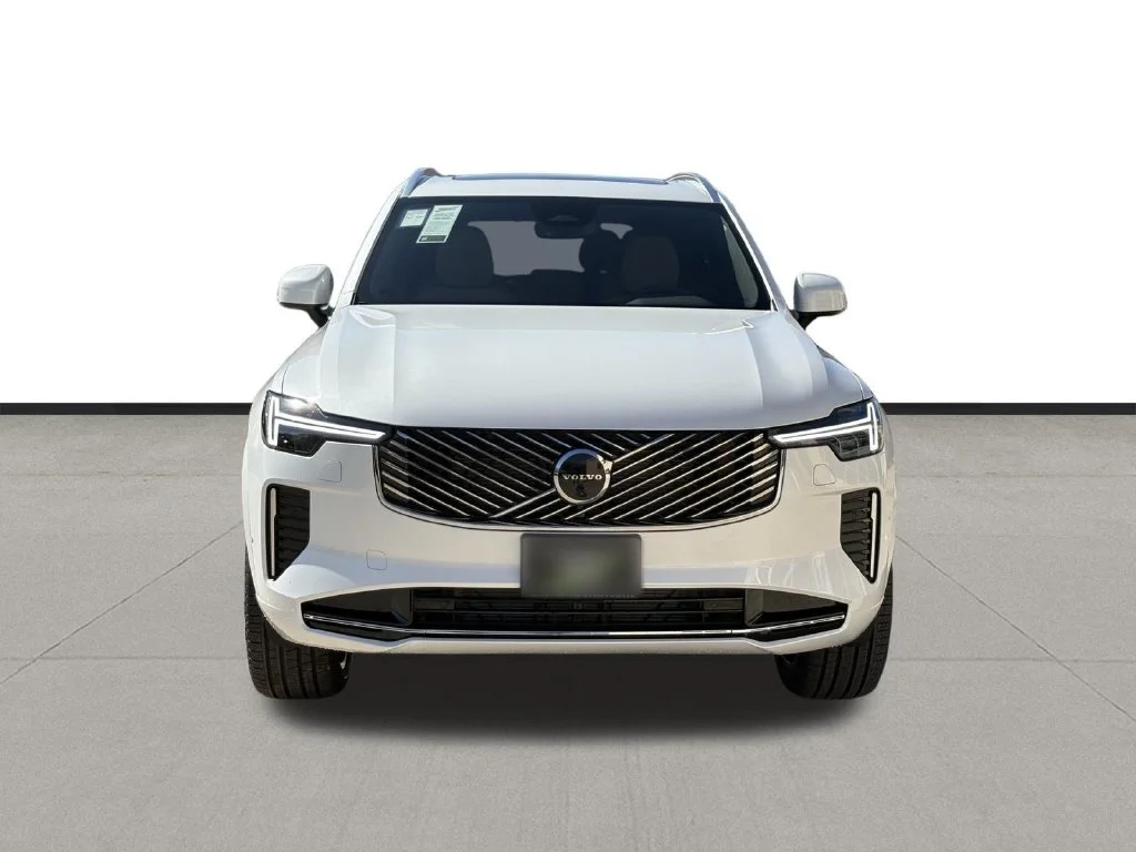 New 2026 Crystal White Volvo Plus image 2