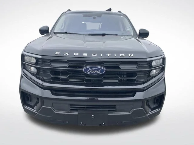 Used 2025 Black Ford Active image 12