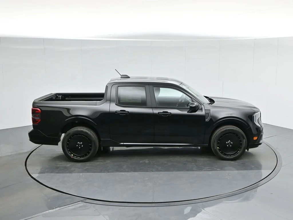 New 2025 Black Ford Lobo Standard image 68