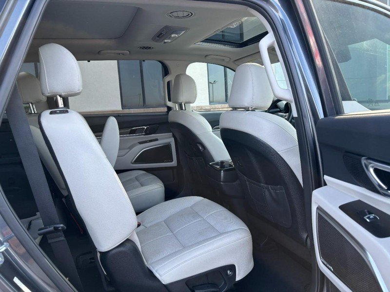 Used 2021 Gravity Grey Kia SX AWD image 10