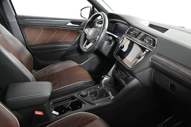 2024 Volkswagen Tiguan SEL R-LINE - Photo 17