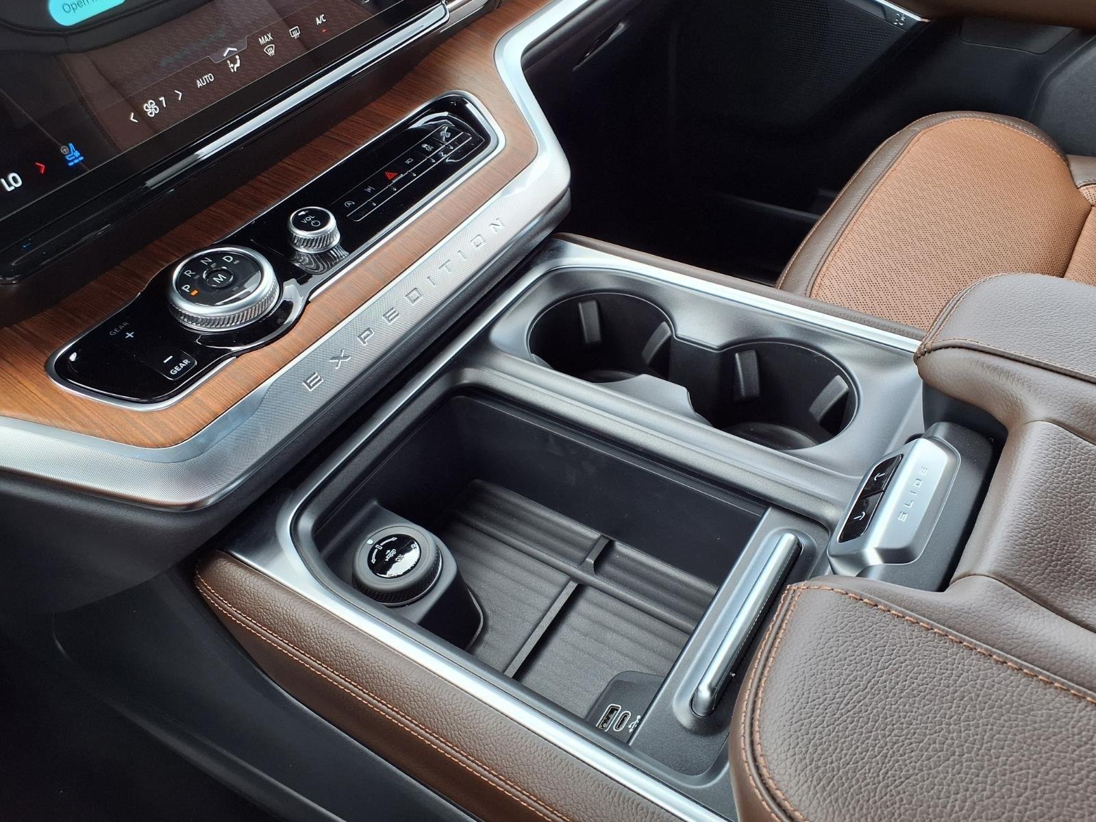 New 2026 Oxford White Ford MAX King Ranch® image 6