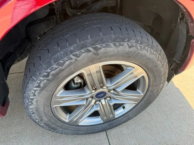 Used 2019  Ford  image 52