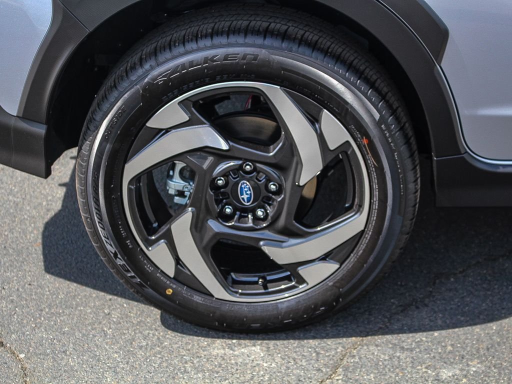 New 2026 ICE SILVER METALLIC Subaru Limited Hybrid image 9