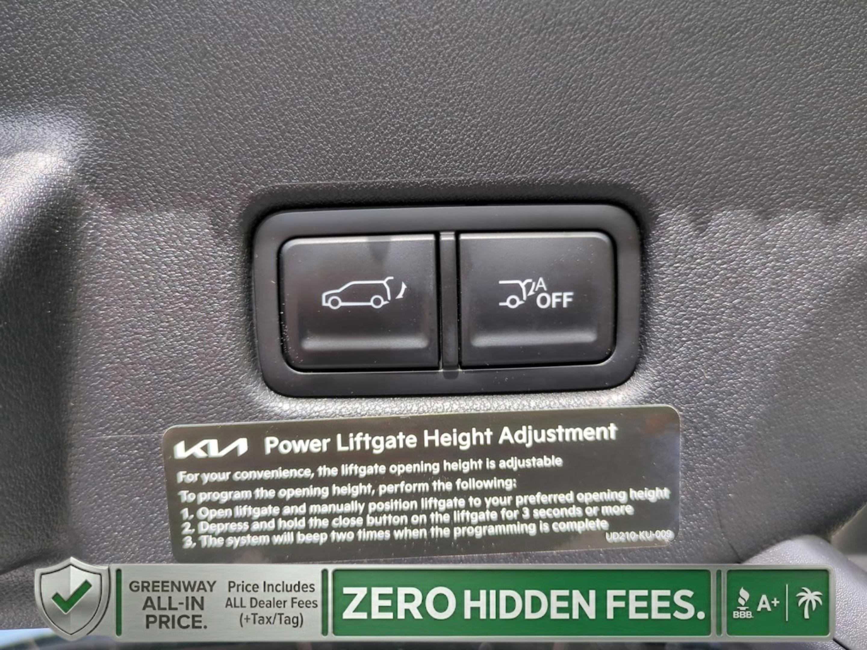 New 2027 Glacial White Pearl Kia EX image 15
