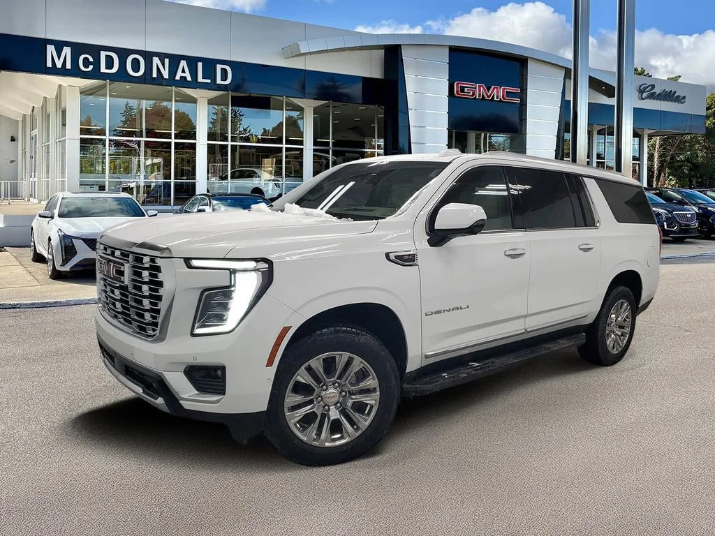 2026 GMC Yukon Denali AWD's photo
