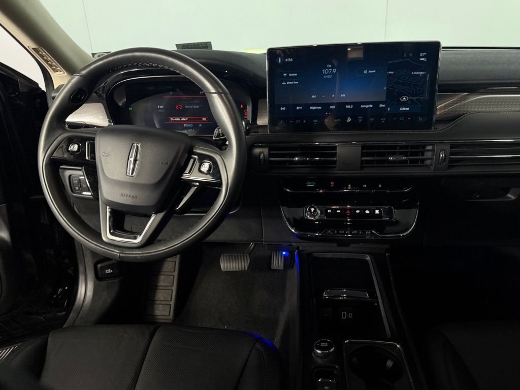 Used 2024 Black Metallic Lincoln Grand Touring image 11