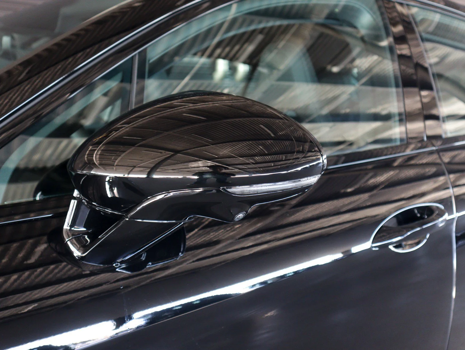 New 2026 Black Porsche 4 image 25