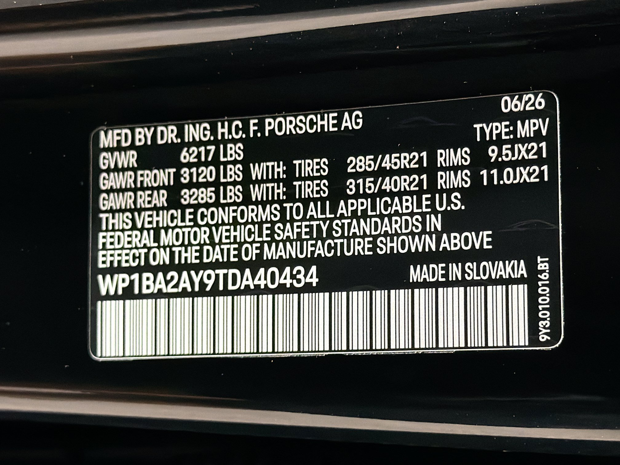 New 2026 Chromite Black Metallic Porsche  image 42
