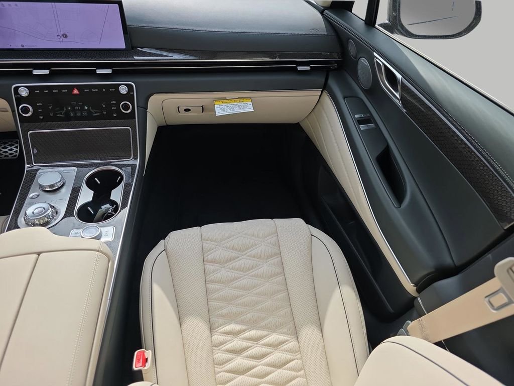 New 2026 Black Genesis 3.5T E-SC MHEV image 14