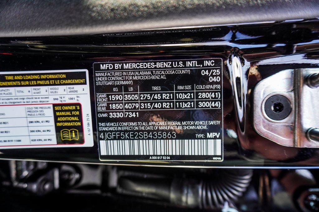 Used 2025 Black Mercedes-Benz GLS 450 image 48