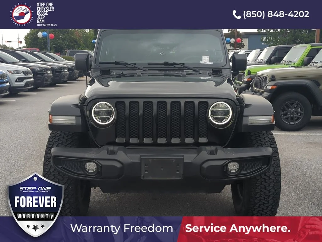 Used 2022 Black Jeep Unlimited High Tide image 9