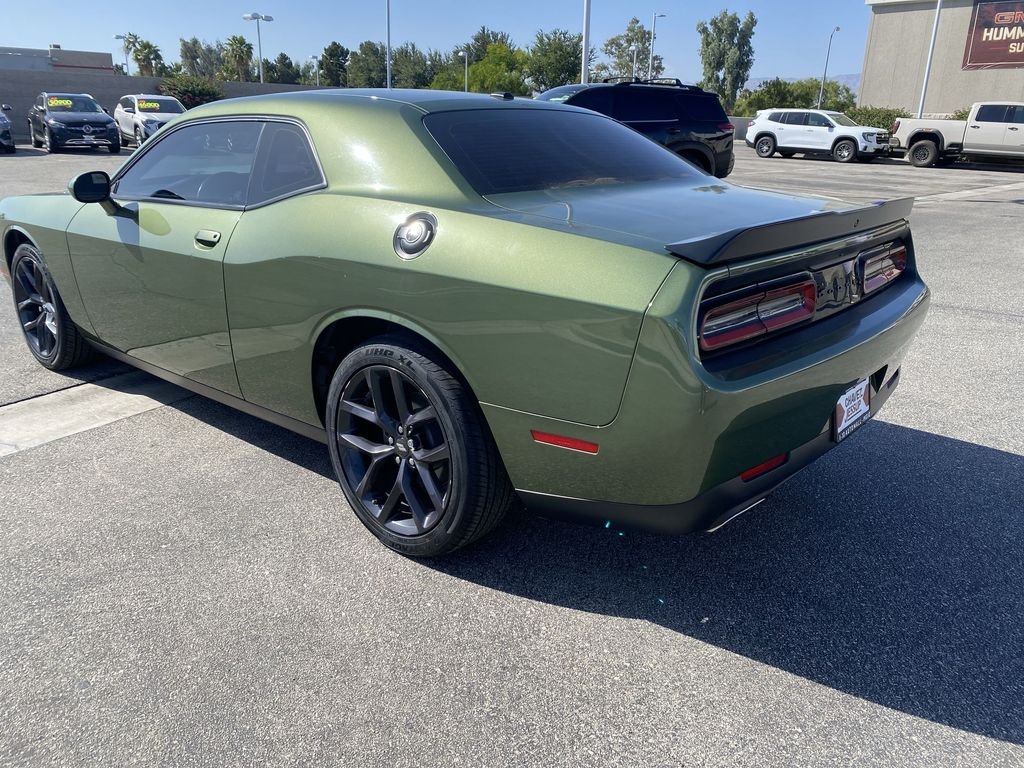 Used 2021 F8 Green Dodge SXT image 34