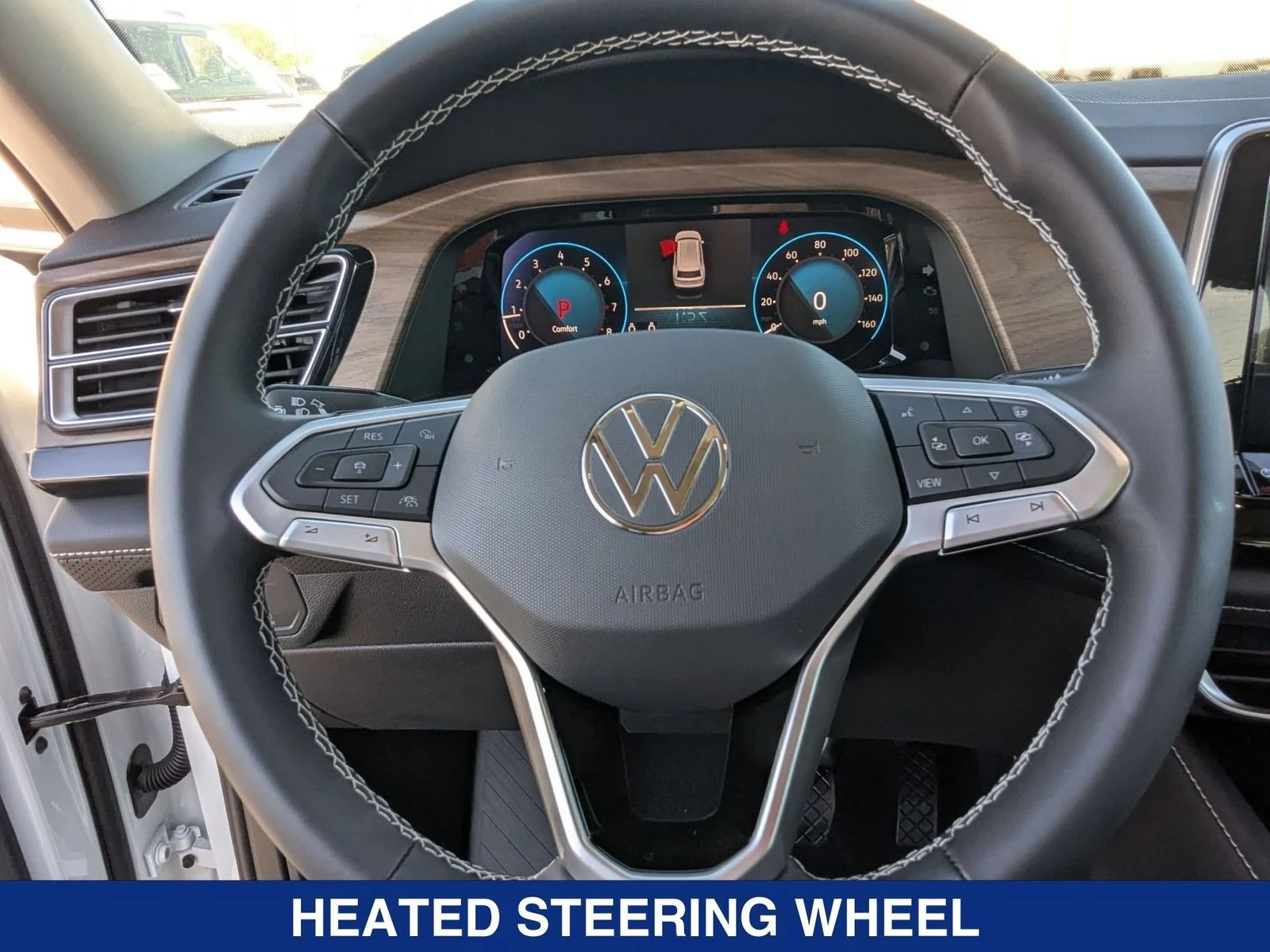 New 2026 Opal White Pearl Volkswagen 2.0T SE w/ Technology image 14