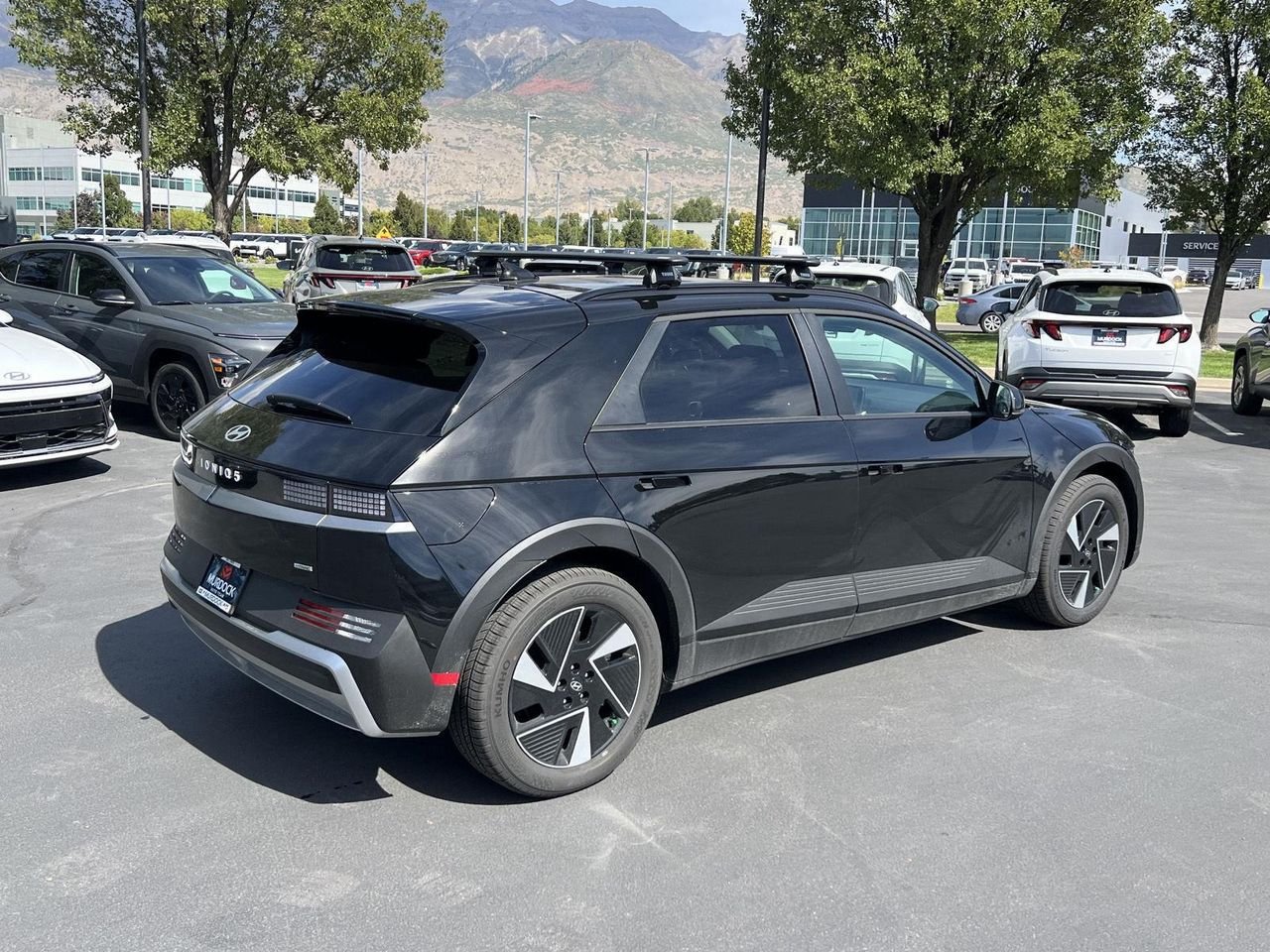 New 2027 Abyss Black Hyundai SEL image 7