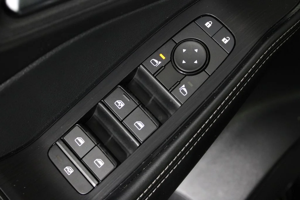 2024 Nissan Rogue SV - Photo 25
