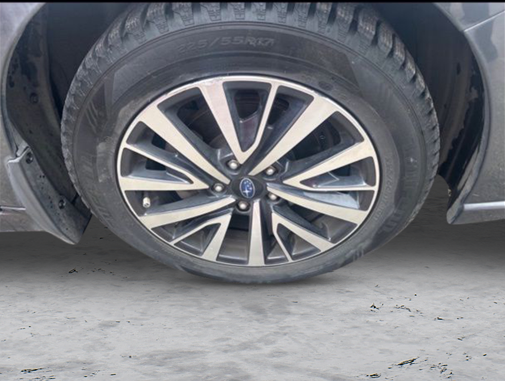 Used 2018 Gray Subaru 2.5i image 12