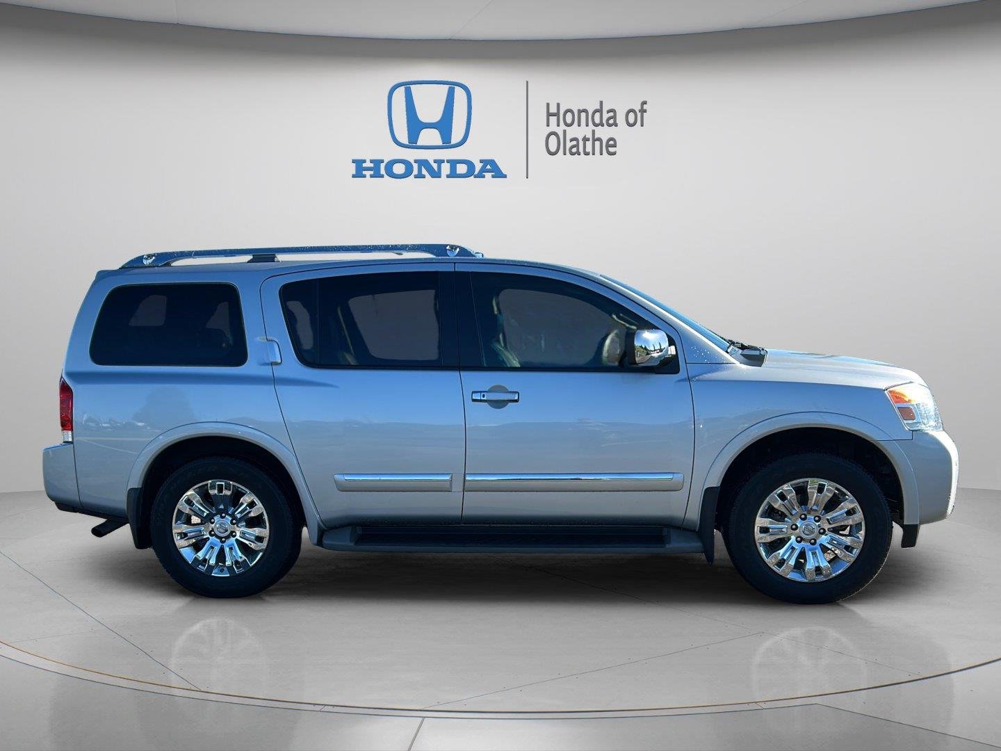 Used 2015 Nissan Armada Platinum with VIN 5N1AA0NEXFN602272 for sale in Kansas City