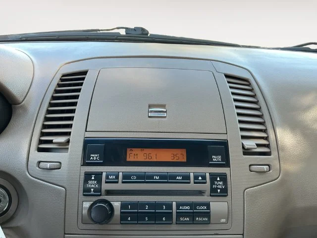 Used 2006  Nissan 2.5 S image 14