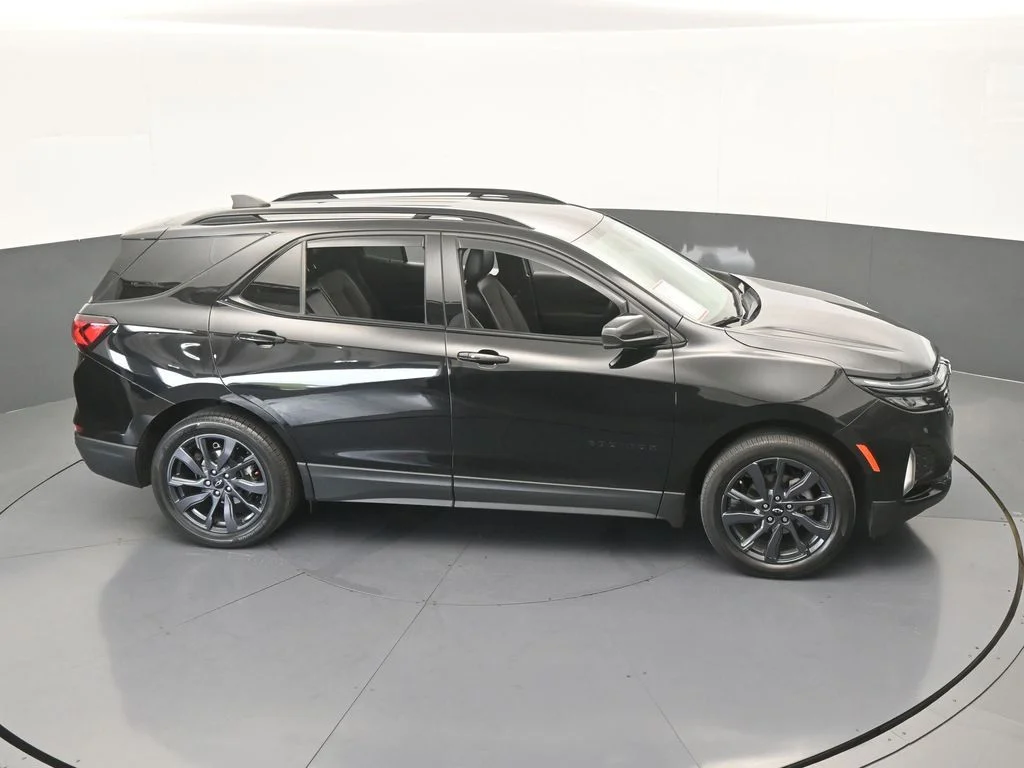 Used 2024 Mosaic Black Metallic Chevrolet RS image 43