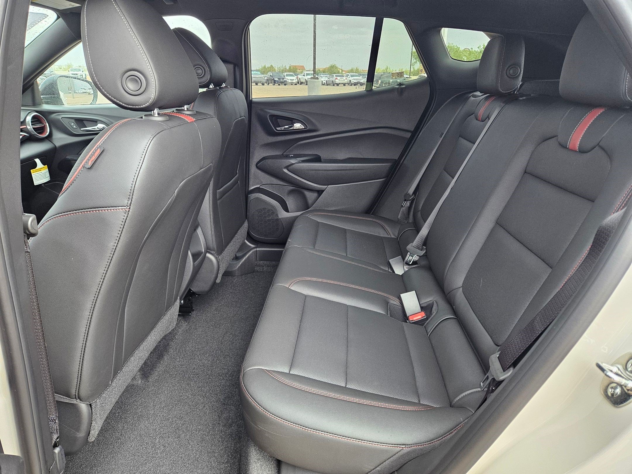 2026 Chevrolet Trax RS - Photo 8
