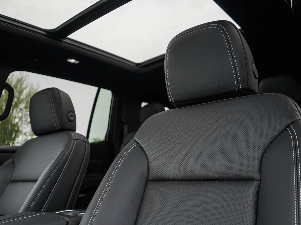 2026 Chevrolet Traverse LT - Photo 20