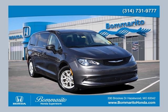 2023 Chrysler Voyager LX