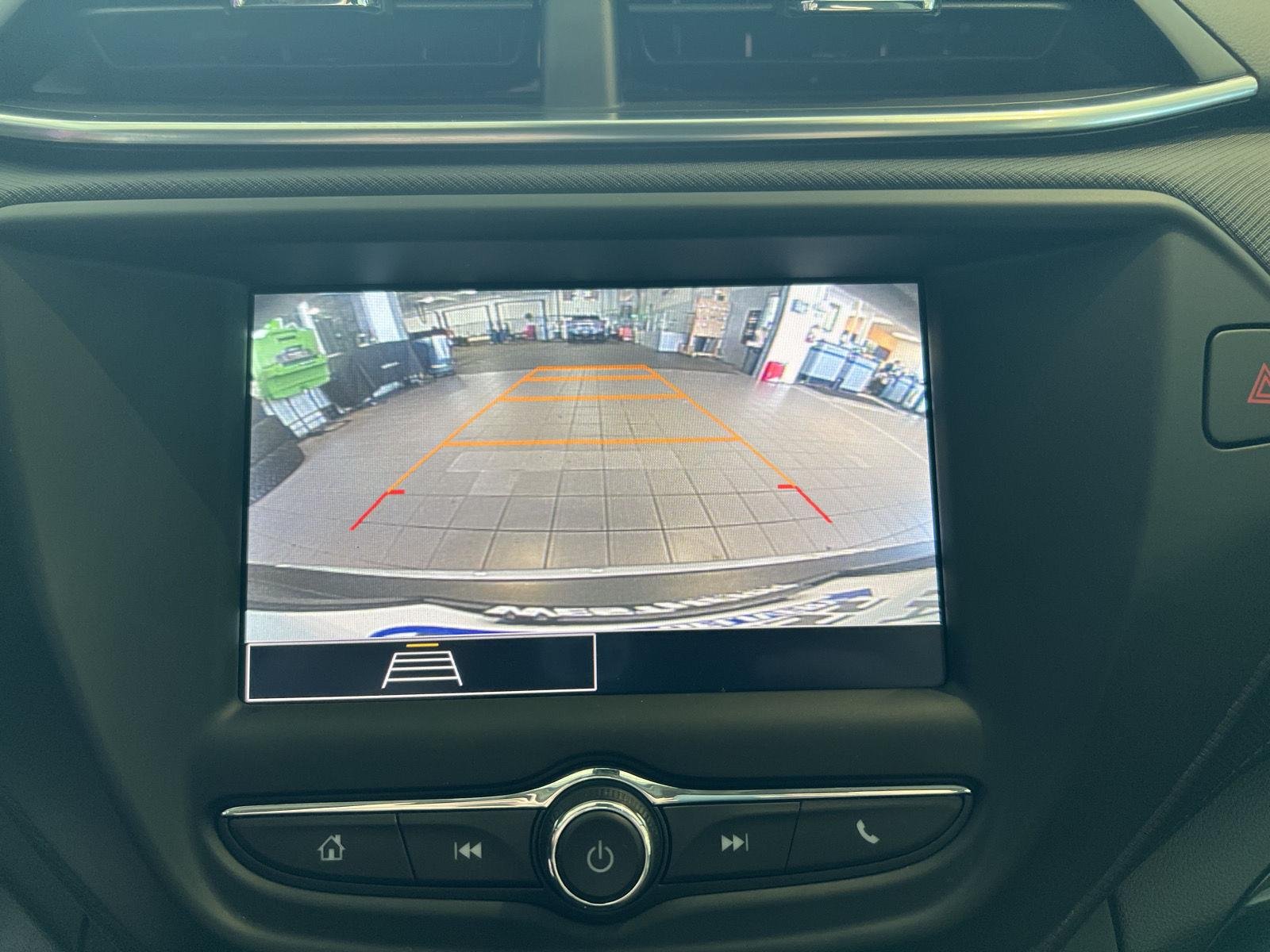 Used 2023 Summit White Chevrolet LT image 24