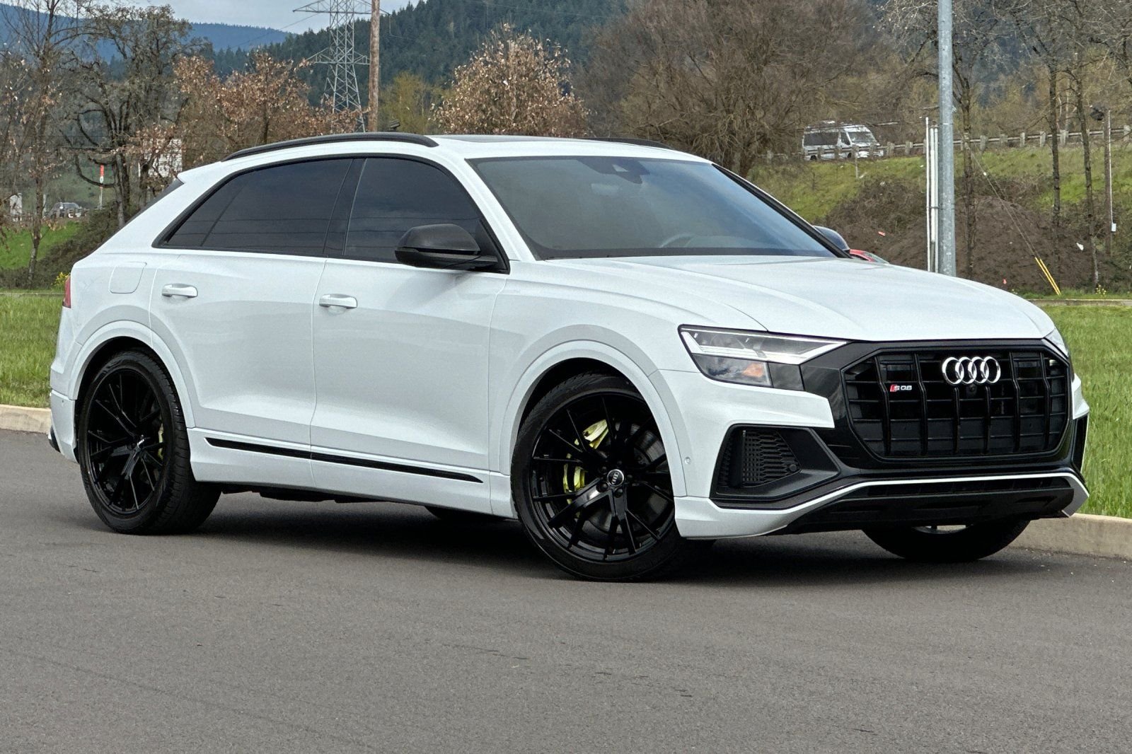 Used 2021 White Audi 4.0T Premium Plus image 1