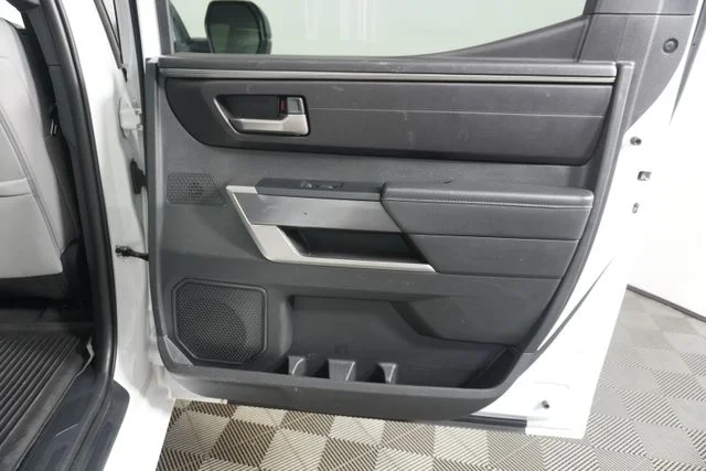 Certified Used 2025 Ice Toyota SR5 image 30