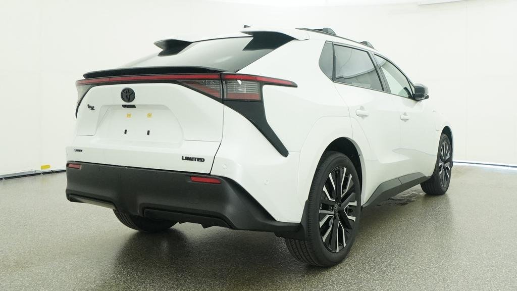 New 2026 Wind Chill Pearl Toyota Limited image 21