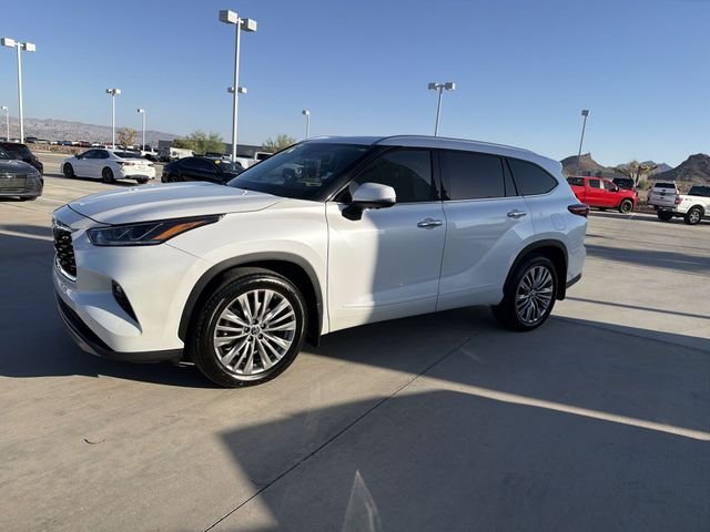 2023 Toyota Highlander Platinum - Photo 8