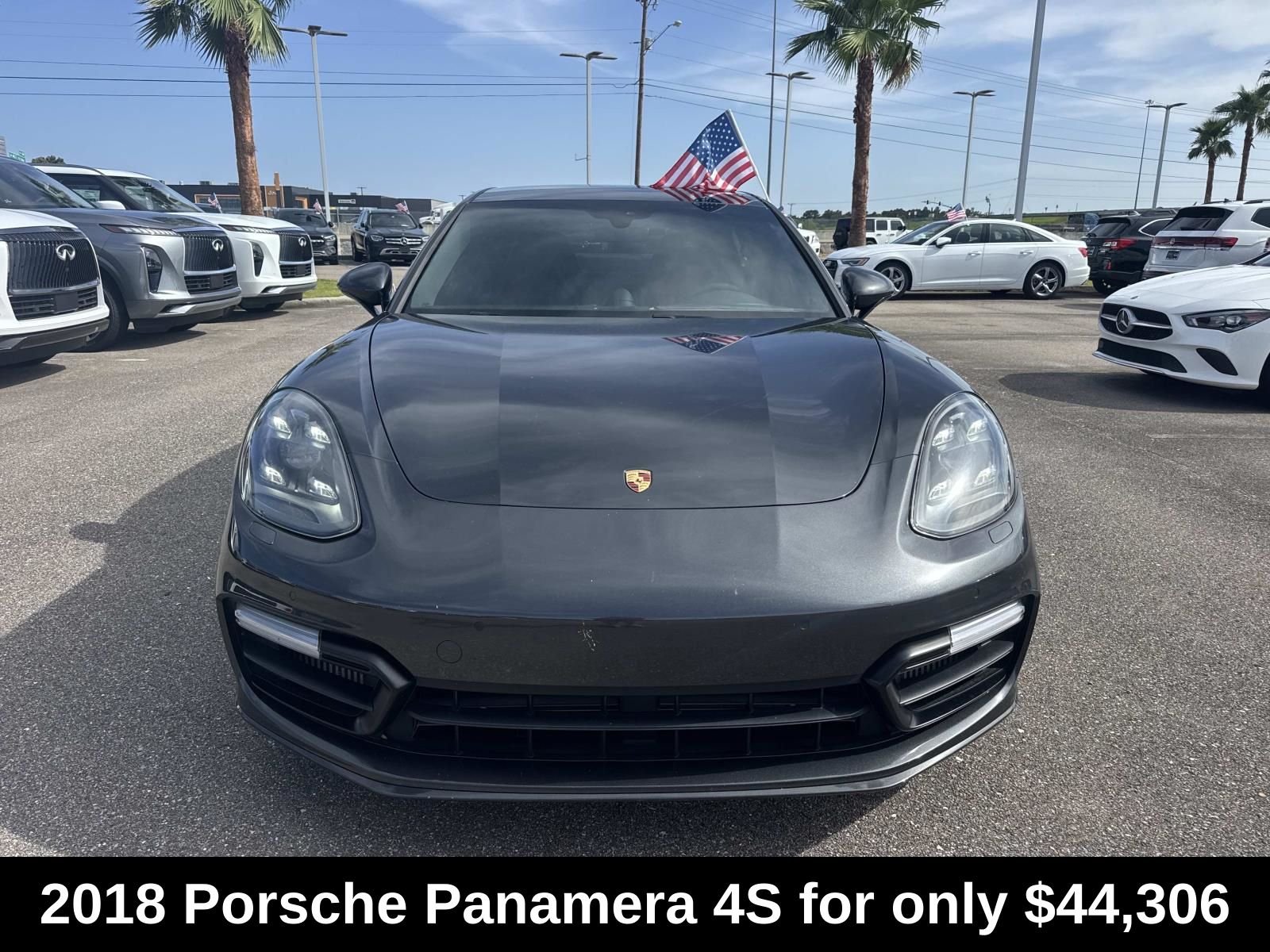 Used 2018  Porsche 4S image 2