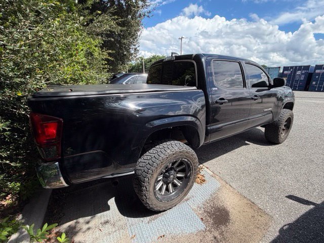 Used 2020 Midnight Black Metallic Toyota SR5 image 8