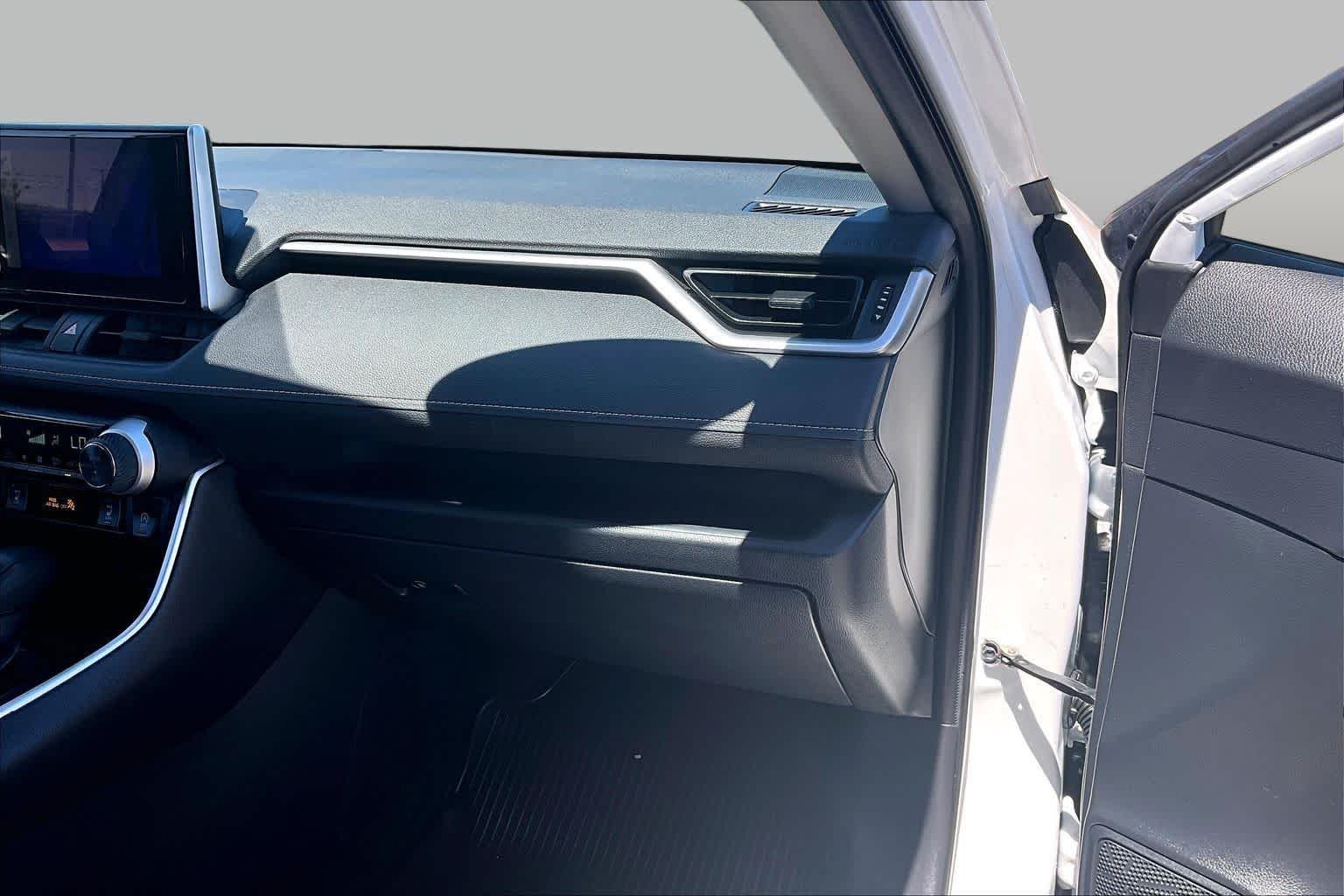 Certified Used 2023 Ice Cap Toyota XLE image 18