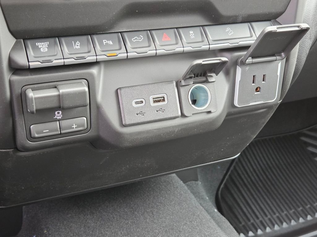 2026 Chevrolet Silverado 2500 HD Custom - Photo 14