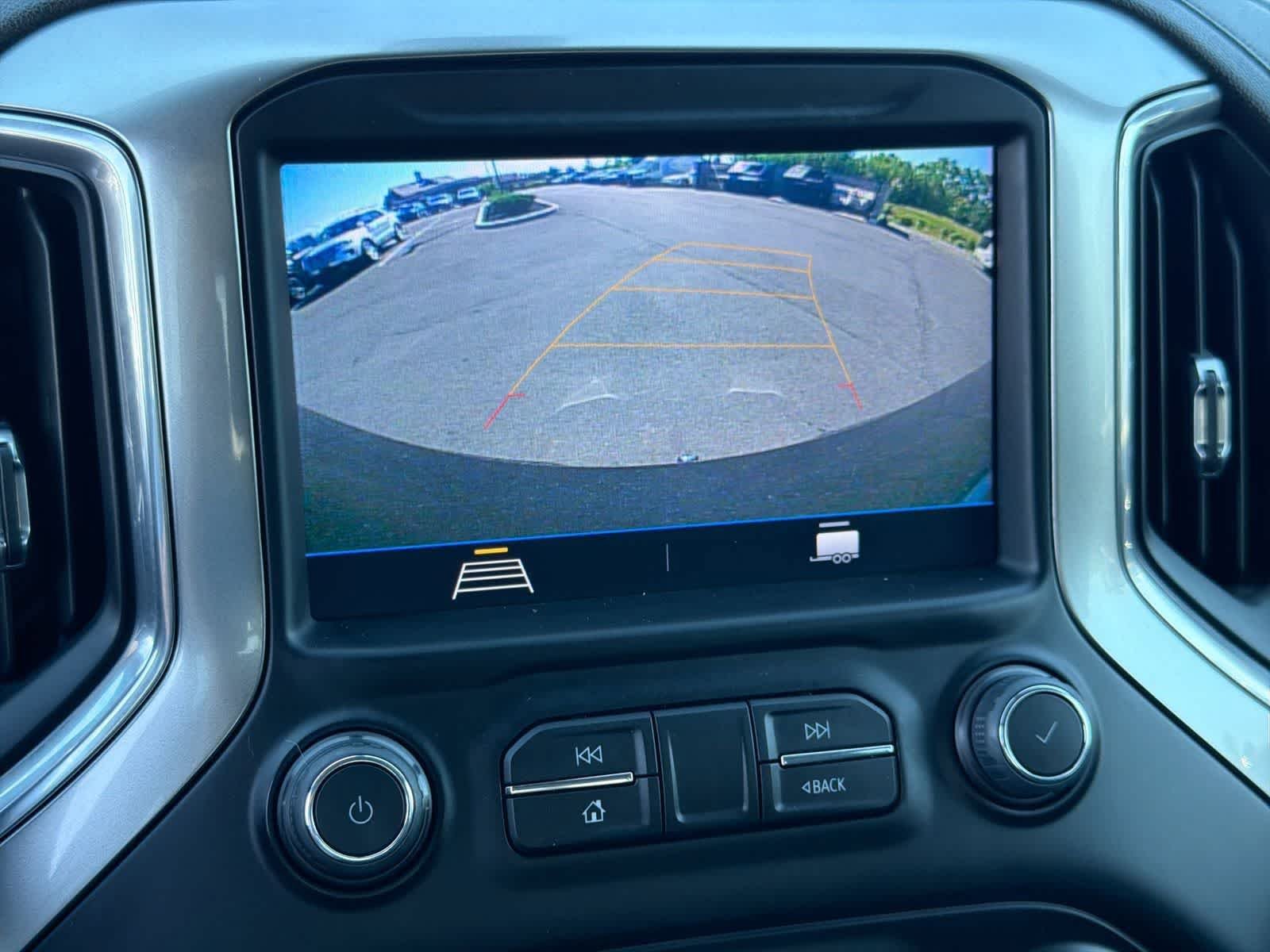 Used 2022 Shadow Gray Metallic Chevrolet LT image 29