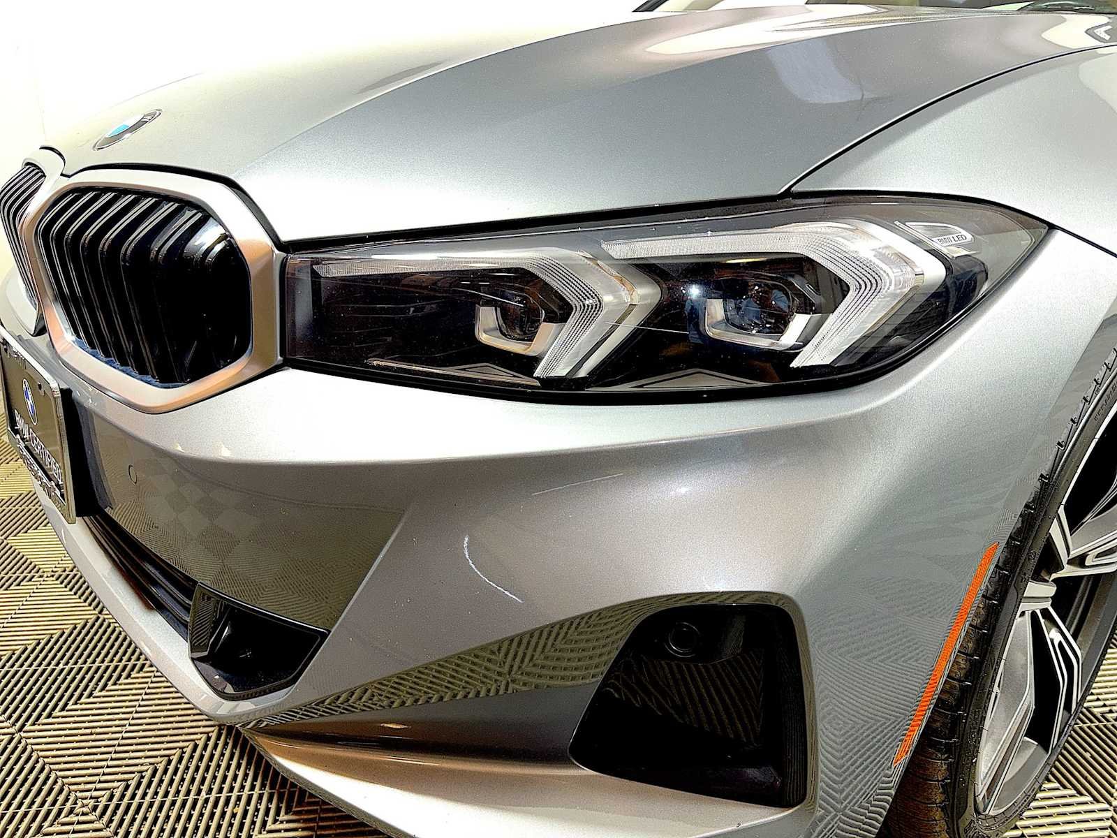 2023 BMW 3 Series 330i - Photo 26