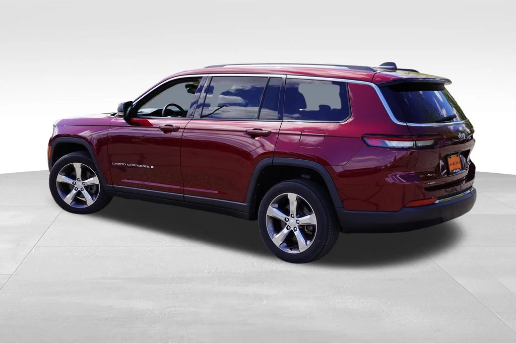 Certified Used 2022 Velvet Red Pearlcoat Jeep Limited image 8
