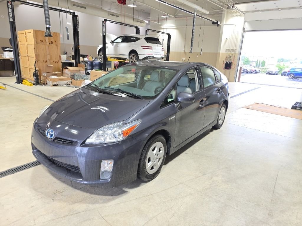 2011 Toyota Prius IV's photo