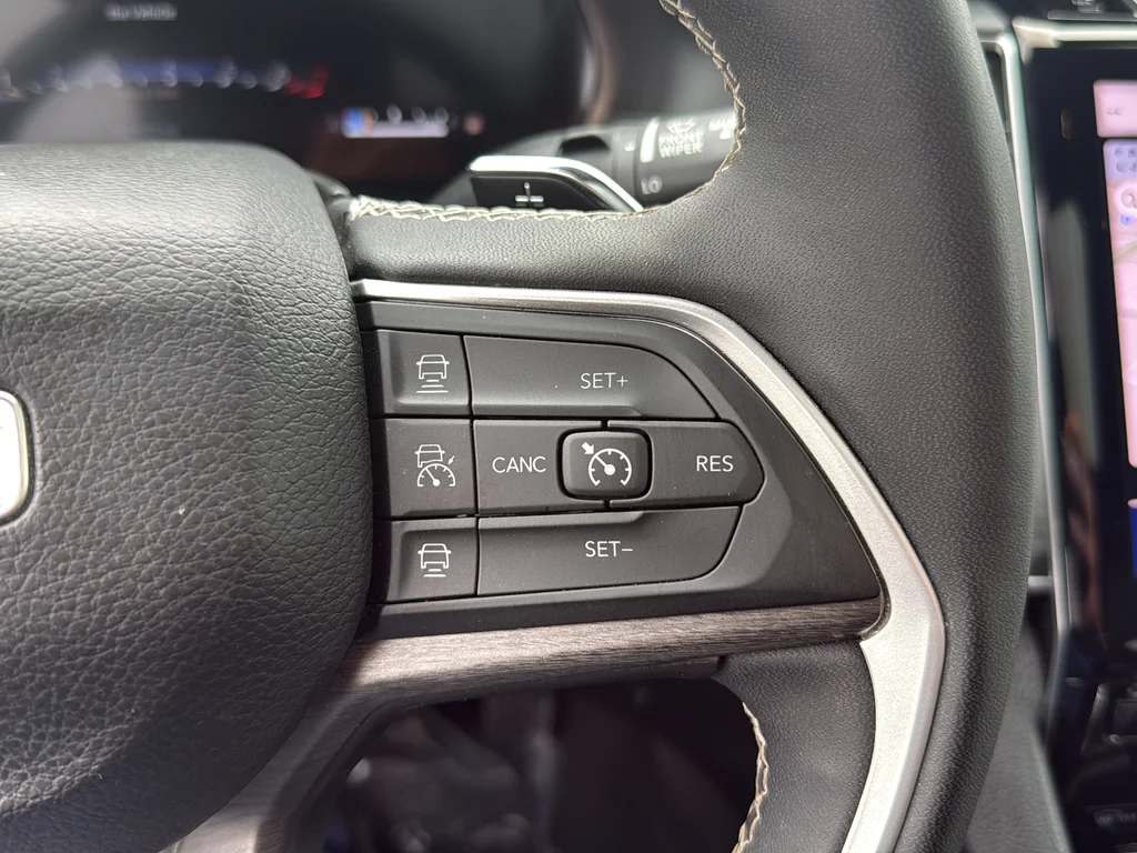 Used 2024 Black Jeep Limited image 20