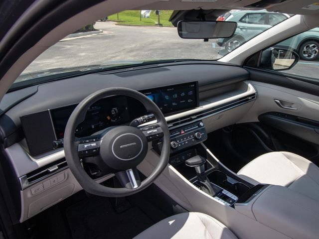 Certified Used 2026 Gray Hyundai SE image 6