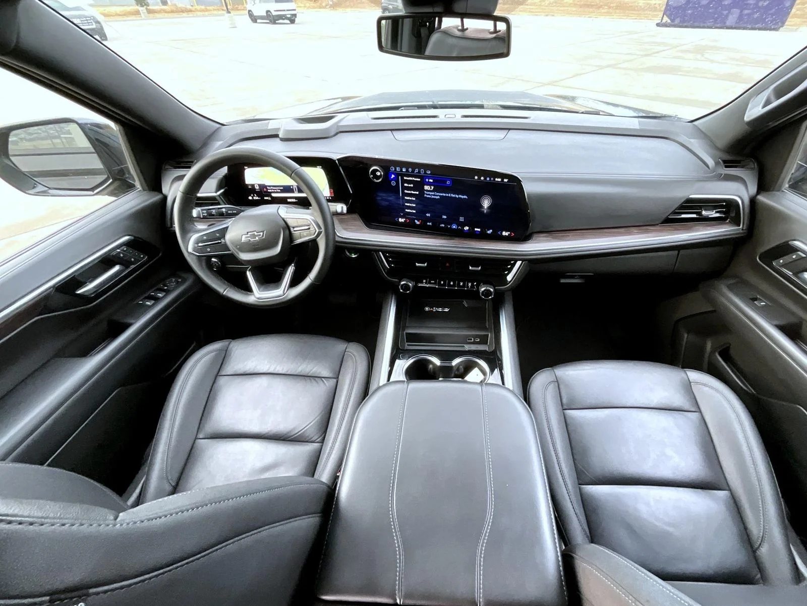Used 2025 Black Chevrolet Z71 image 12