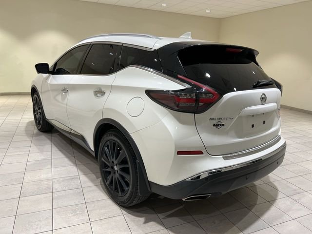 Used 2020 White Nissan Platinum image 3