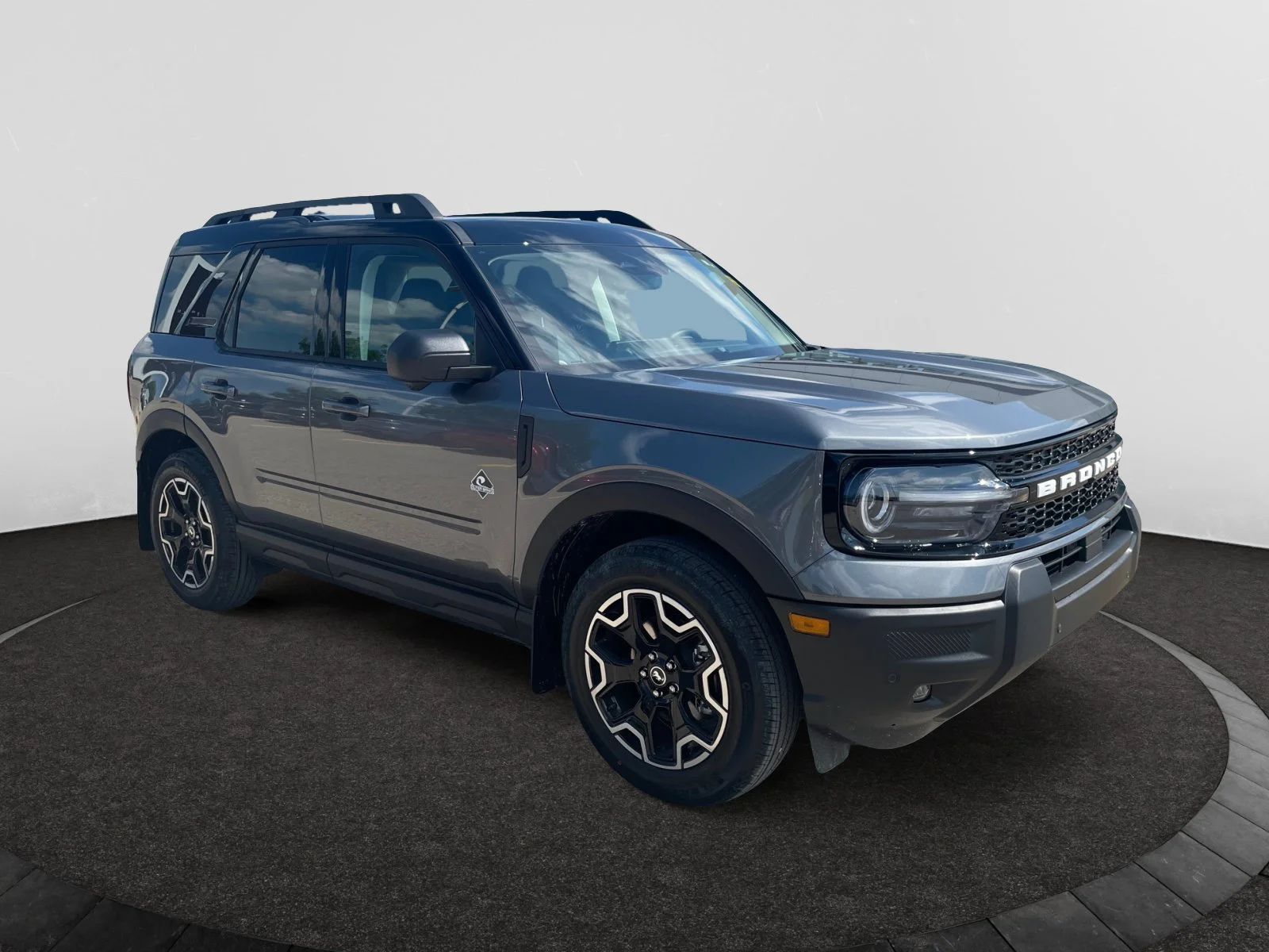 New 2026 Carbonized Grey Metallic Ford Outer Banks image 7